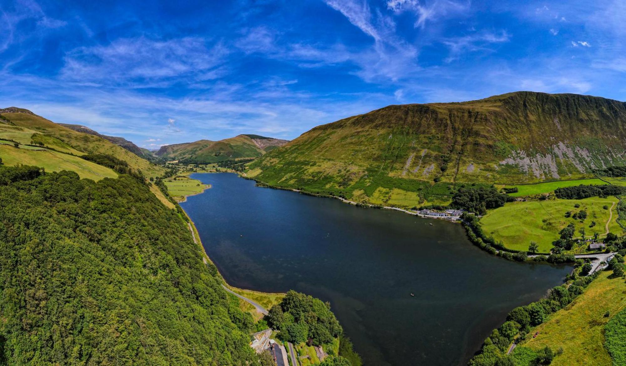 Tynycornel Hotel Tal-y-llyn Exteriör bild